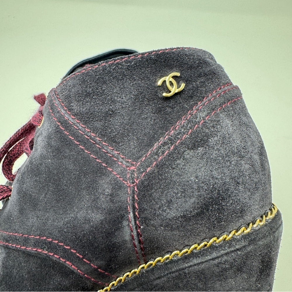 CHANEL Wedge Suede Burgundy Wedge Boots - Picture 7 of 16